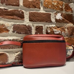 Delvaux Deux Heuptasje